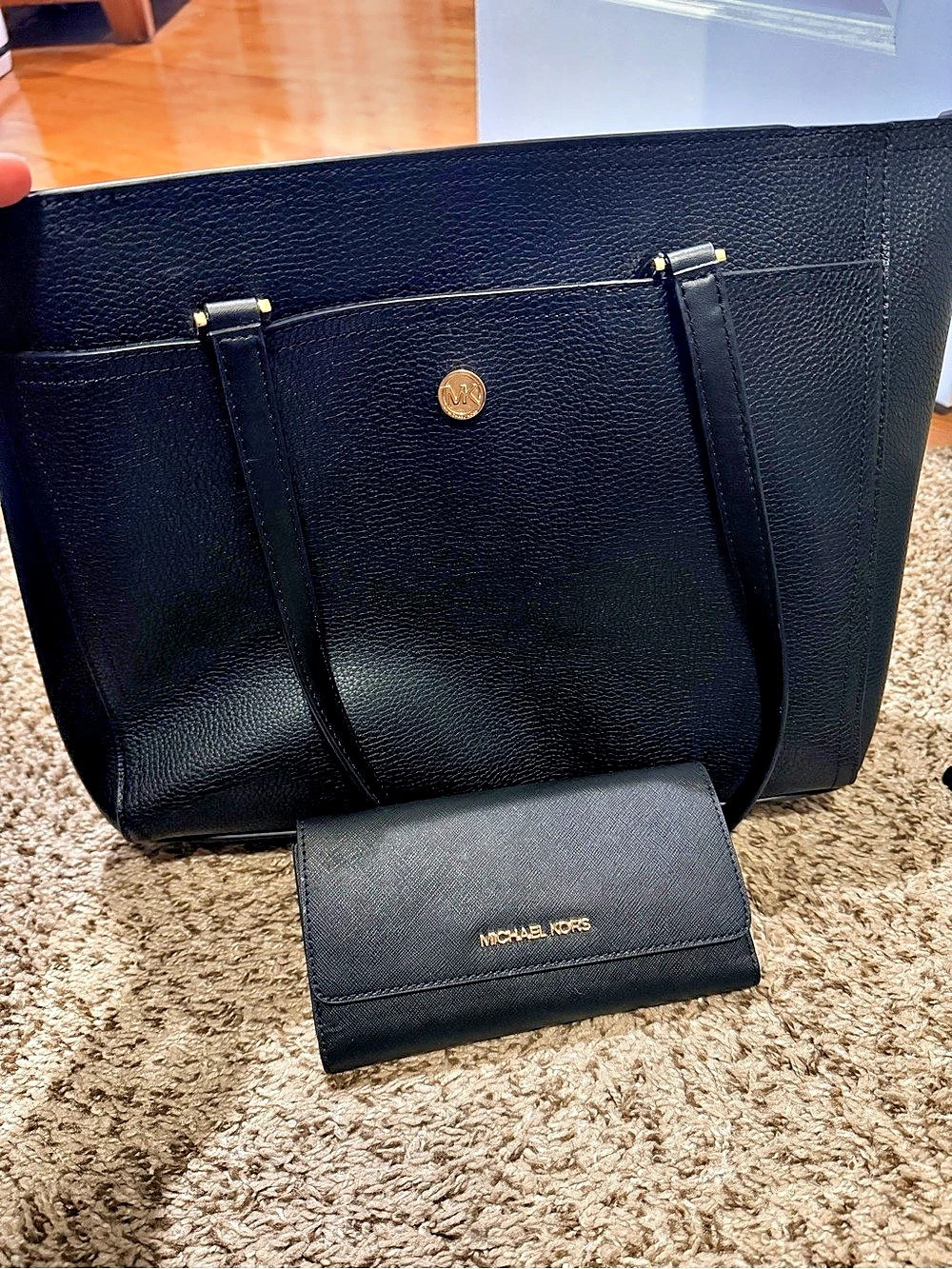 Michael Kors Jet Set Leather Tote Bag Black